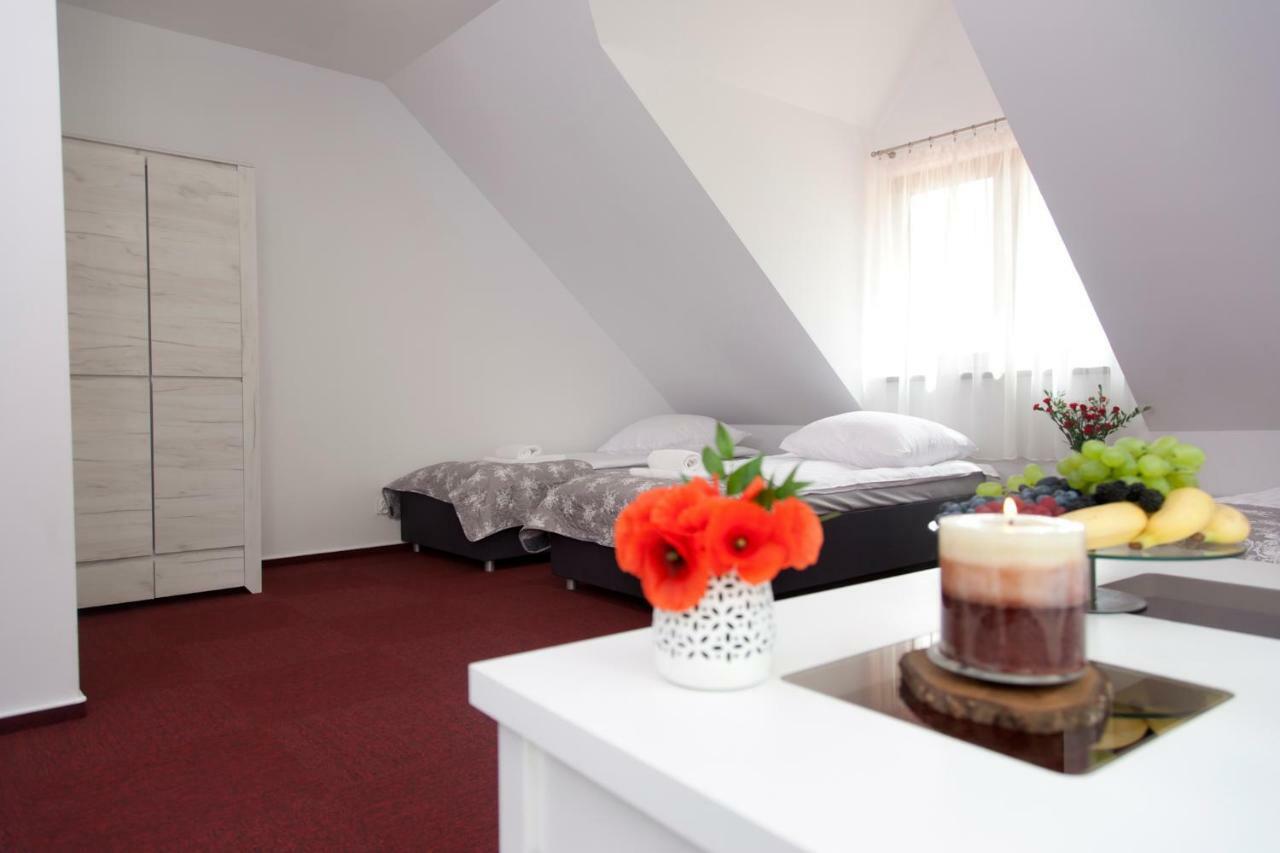 Mazurska Osada Apartment Kleszczewo  Ngoại thất bức ảnh